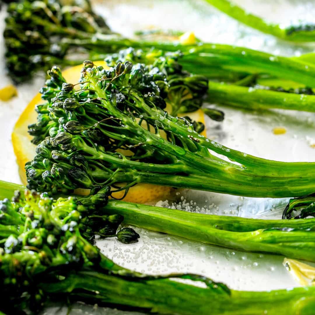 For my classy babes. Black Twitter Wars Pt. 4: One Gotta Go. Asparagus/Broccolini