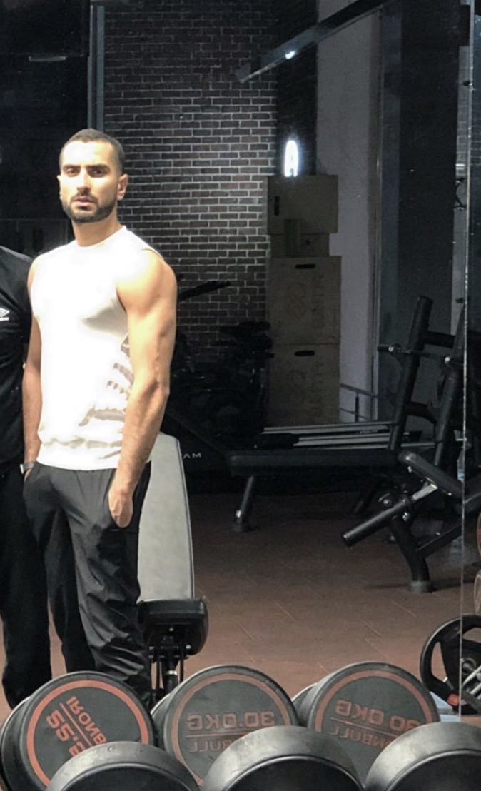 تحديث جديد للفنان #محمد_الشرنوبي من ال GYM😍