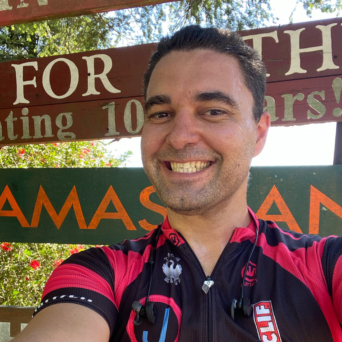 NorCal_Stringer's tweet image. Rode Calistoga today... same roads I was driving to cover the #glassfire last year. Nice to see things back to normal.