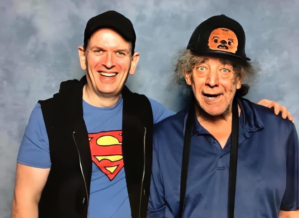 Remembering today as it is two years since his passing of dear Peter Mayhew who indeed was a gentle giant. The original and the best Chewbacca in the Star Wars saga. #petermayhew #chewbacca #starwars https://t.co/XmoeHMbrkm