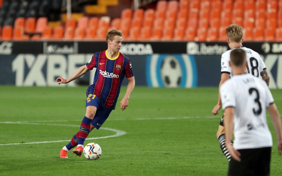 DeJongFrenkie21's tweet photo. Very important win💪🏻 Now focus on next week💙❤️#Forçabarça https://t.co/L48adR1yho