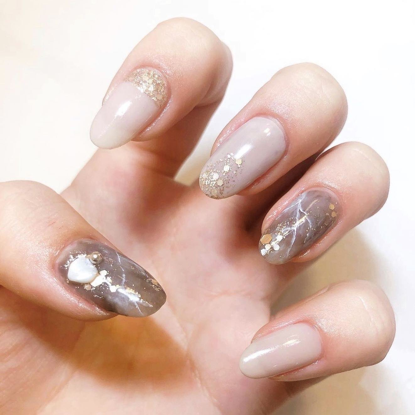 Latov 3階 Marie Nails V3ファンデーション 取り扱っております 世界最新クラス Snsでも話題の天然針水光注射ファンデーションです 今おすすめのネイルデザインもぜひご覧ください マリーネイルズいわきラトブ店 Tel 0246 24 8080 ラトブ