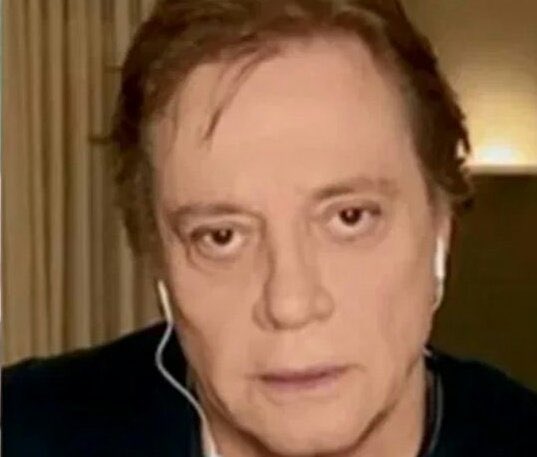 Fiuk: "eu preciso desse dinheiro pra ajudar minha família"
Fábio Jr milionário vendo: