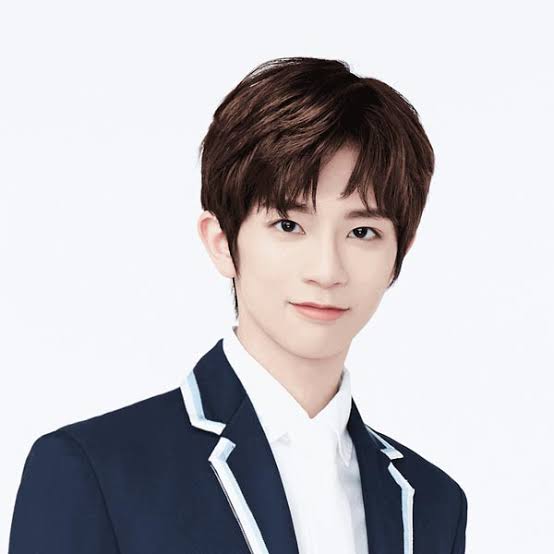 hoonie_ru's tweet photo. Why i don't know himm before (╥﹏╥)
I think i should start watching Youth with you season 3 !!!
I'm LiuGuanYou stannn ! (≧▽≦)
#LiuGuanyou #Neil #หลิวกวนโย่ว
#YouthWithYou3 #YouthWithYou3iQiyi
#青春有你3 #刘冠佑 #ywy3 #LisaTeam https://t.co/VpodJyfZBV