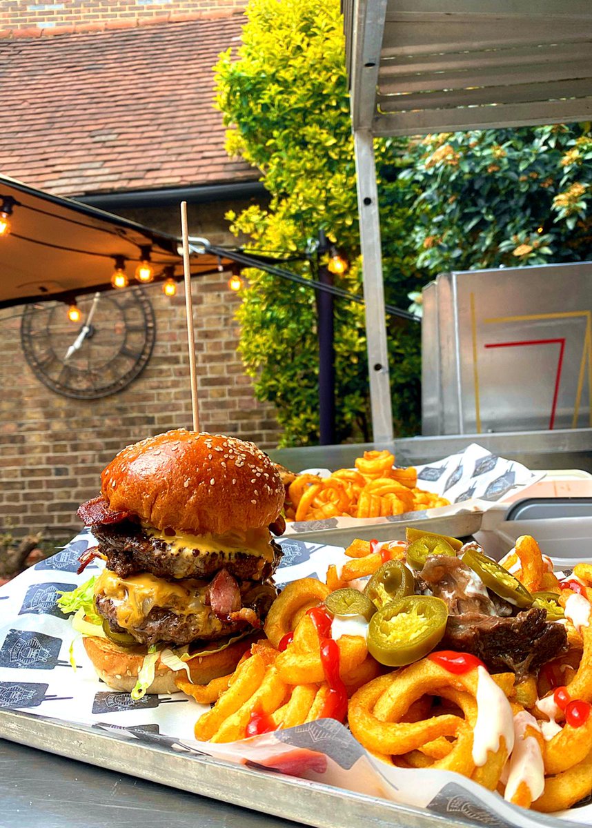 The Penny Black (@pubpennyblack) on Twitter photo Thinking of what to eat today? Well look no further, we have the best burgers in town so come and join us from 12pm, you know it makes sence 😁😁
#burgers <a href="/YoungsPubs/">Young's Pubs</a> Thinking of what to eat today? Well look no further, we have the best burgers in town so come and join us from 12pm, you know it makes sence 😁😁
#burgers <a href="/YoungsPubs/">Young's Pubs</a>