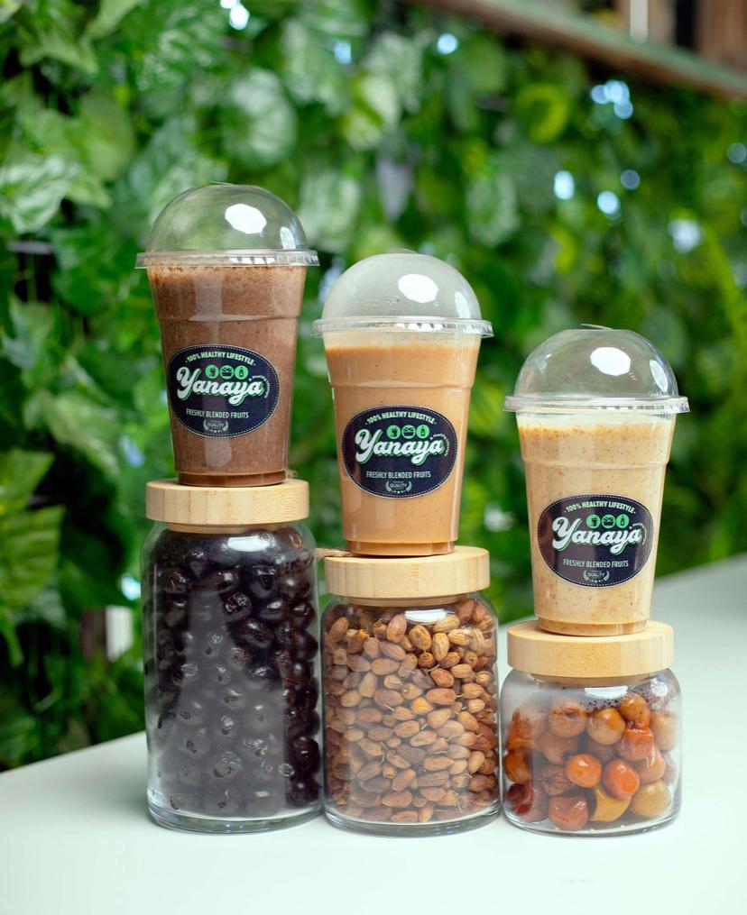 motimagz's tweet image. Hey @YanayaLifestyle if we get 200 RT on this tweet we extending free full page advert to you in our upcoming Volume 2: Edition #9.