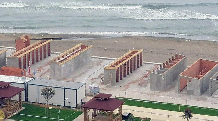 AKP’li belediyeden tepki çeken plaj projesi
bit.ly/3nIwob5