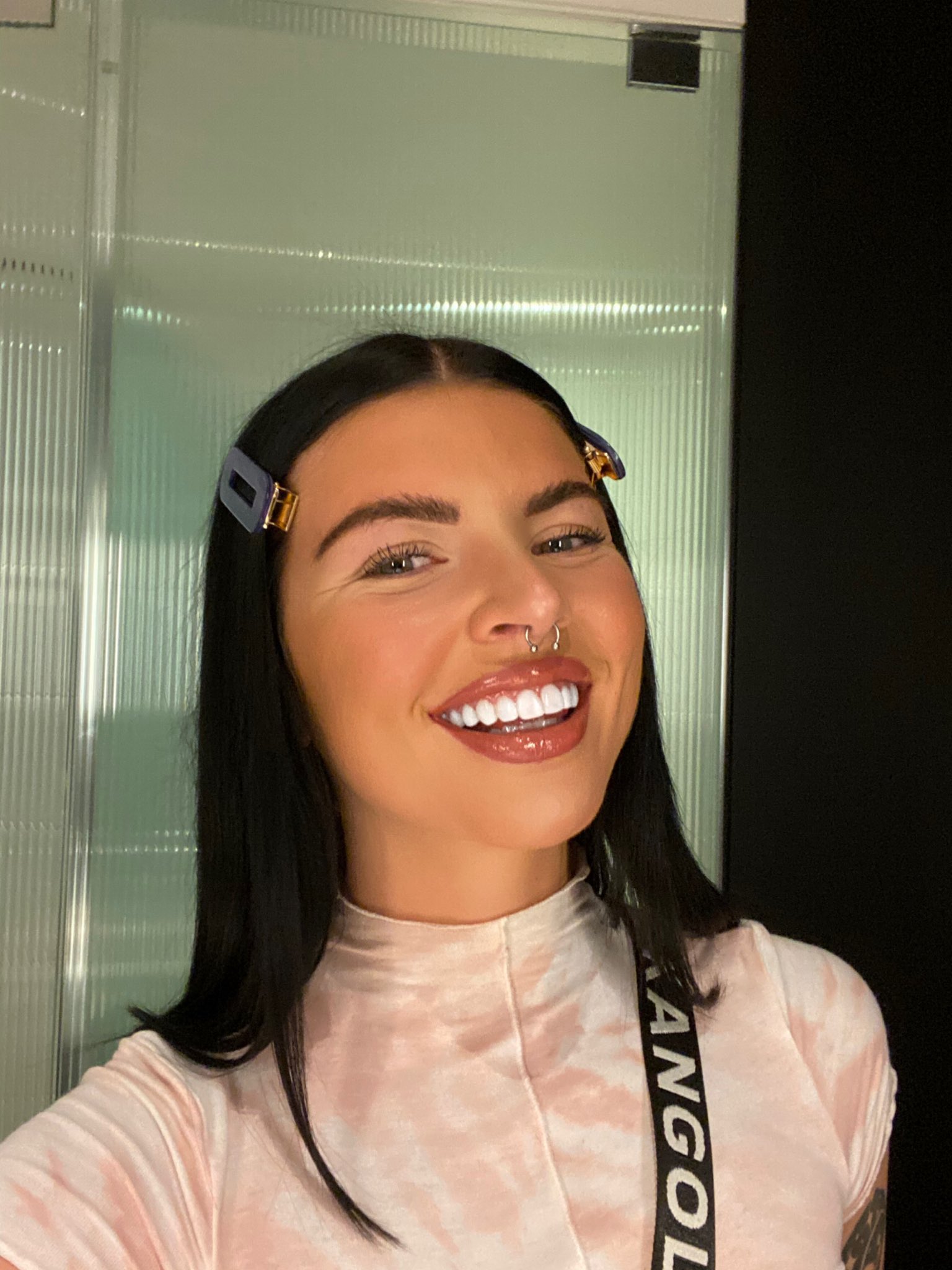 Beth Spiby on X: I have nude teeth too as well as tits  t.cosapzAv3fma  X