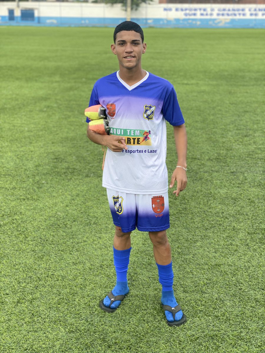 paiva762's tweet photo. “FÉ em Deus 🙏🏻⚽️❤️” #KAIROSFC💙🤍... https://t.co/rKHYibZSww