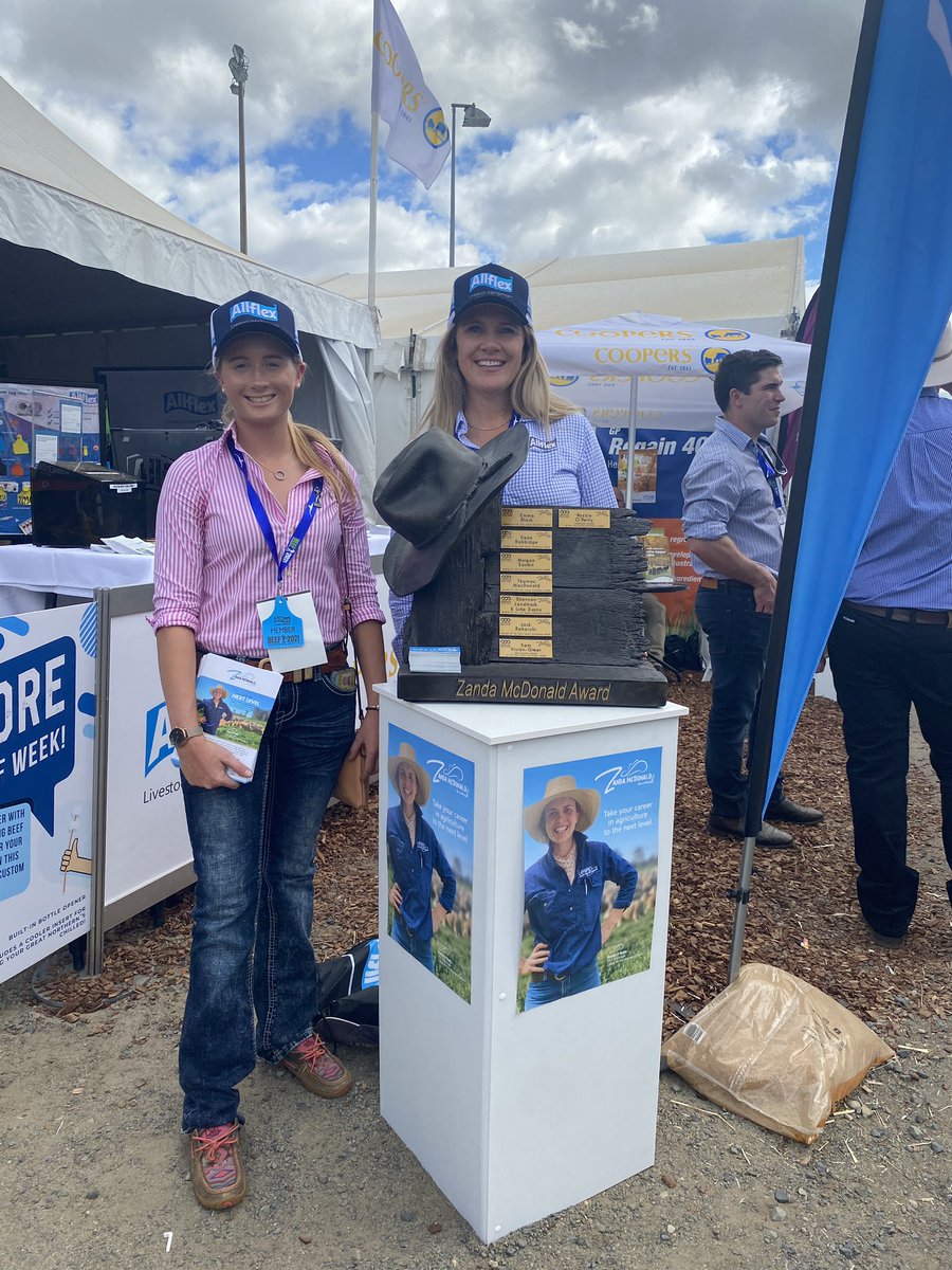 #beefaustralia2021 We’re getting the message out about our tag retention and the improved design of our male button for retention and durability, and that we’re also Australia’s #1 NLIS cattle tag based on NLIS market share data, 2020! #stilltheone #allflex #beef
