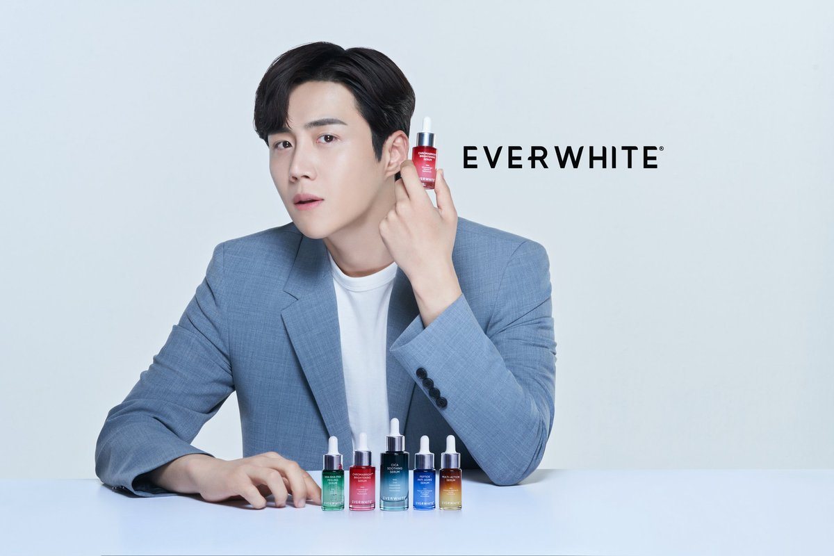 putrioctavianii's tweet photo. Gakuat ganteng nya,bening banget mukanya #EverwhiteXKimSeonHo https://t.co/Kx0xALDVKX