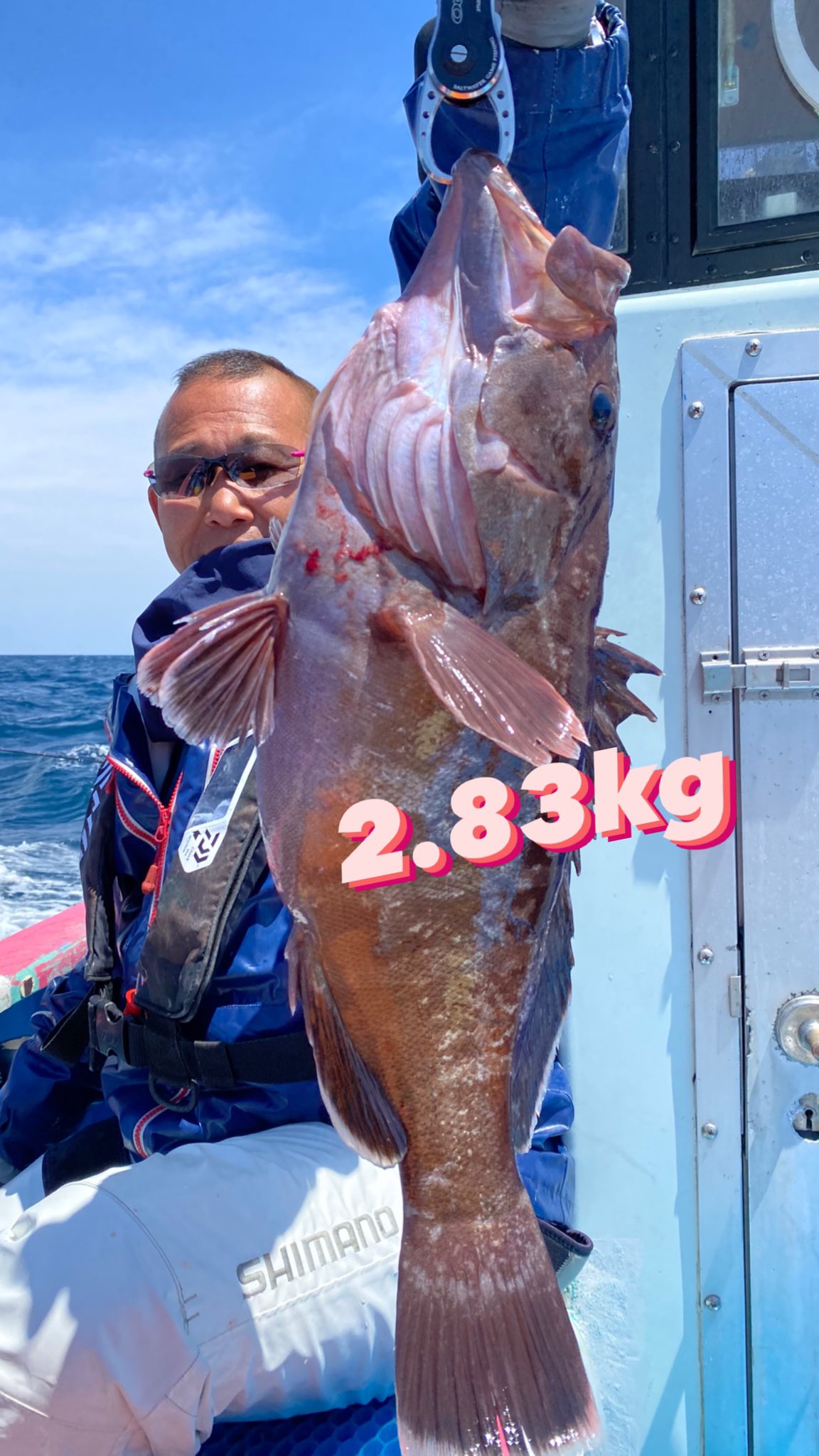 Tatsuya 信照丸 時化続きでgw初出船 潮流れない状況でしたが 最大2 kg交じりで マハタ船中9尾キャッチ 1 5 2kgが多かったです ゲストにはカサゴ クロメバル ヒラメなど登場 イワシ泳がせ スロージギング Slj マハタ ヒラメ 根魚