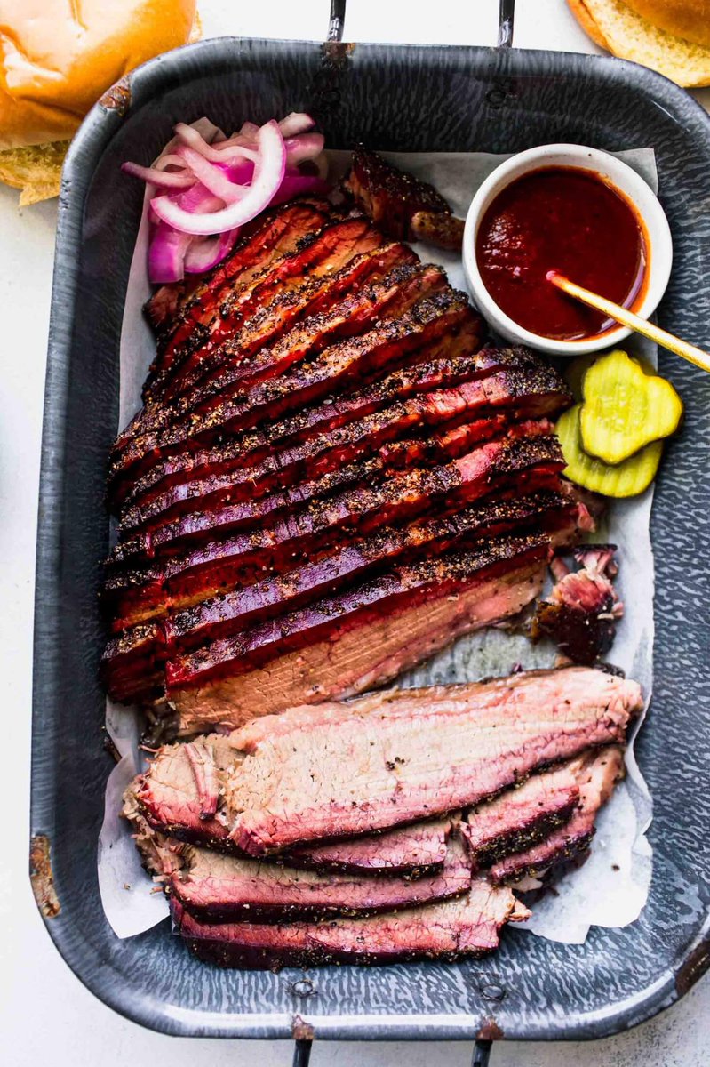 Black Twitter Wars Pt. 16: One Gotta Go. Brisket/Ribs