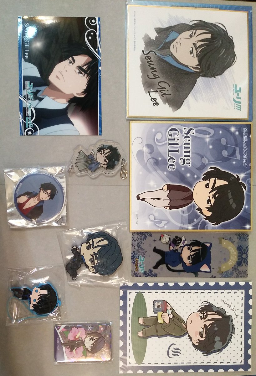 doffytan1's tweet image. Selling my YOI yuri on ice merch🎶
Seunggil Lee
$3 USD per each

⭐Picking all from this picture👉22USD🔥🔥🔥

Feel free to ask for more information💕

#yurionice 
#YOImerch
#yurionicemerch
#seunggil 
#seunggillee