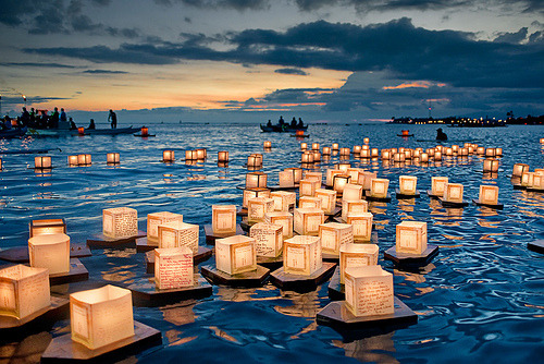 Floating Lanterns, Honolulu, Hawaii #FloatingLanterns #Honolulu #Hawaii calvinfuller.com
