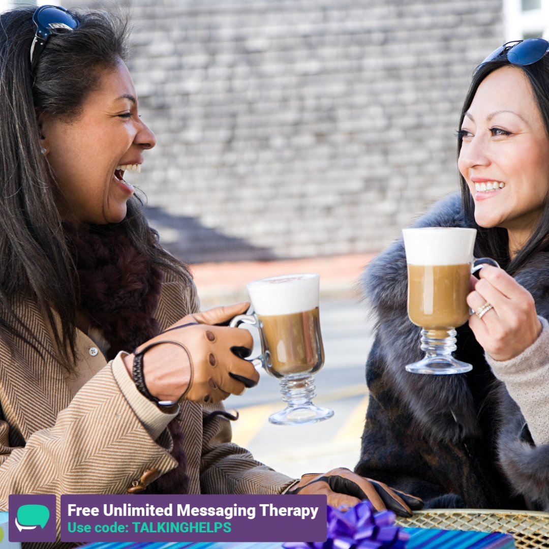 Seeing each other in the flesh after a long lockdown can be emotional. Remember: soon, we'll be able to hug again!

#supportroom #mentalhealth #reunited