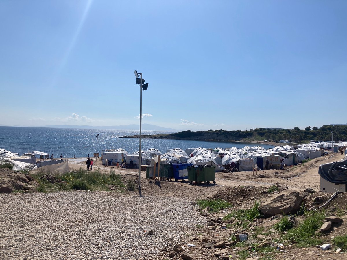 BLOG | Andrea schrijft over haar eerste ''werkweek'' op Lesbos

Lees heel haar blog via christianrefugeerelief.com/post/blog-blij…

#blog #volunteering #lesvos #CRR
