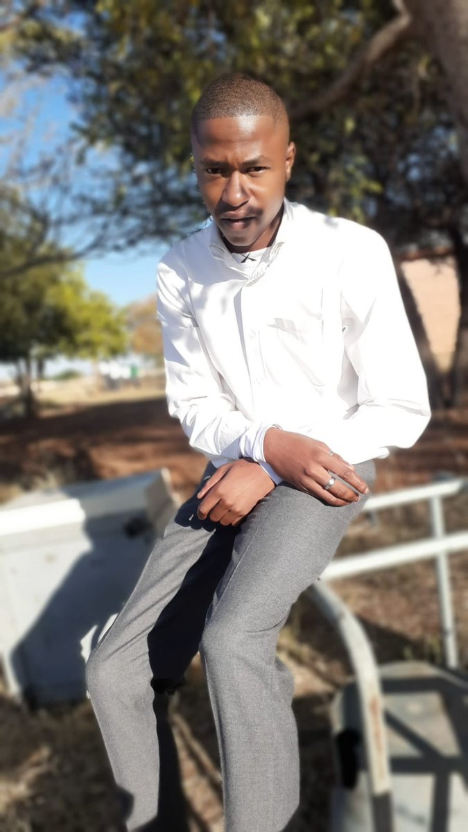 KabeloMAphane's tweet photo. Happy birthday bade lami💯🖤🥳 https://t.co/IbAsUCcKcE