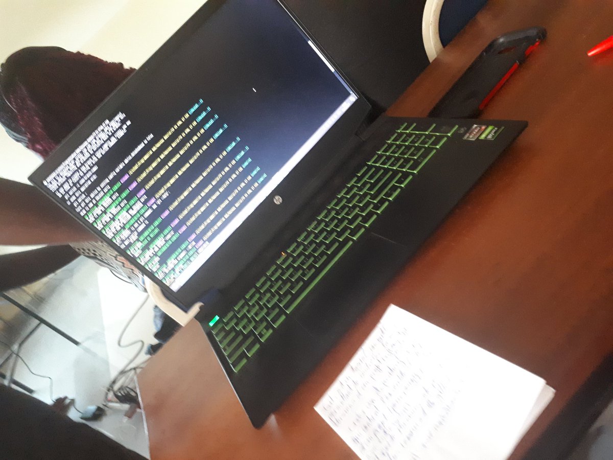 Thierryking00's tweet image. Séance de travail sur &quot;le git&quot;. 
Date : Dimanche 02 mai 2021
Lieu : Entreprise Seed (immeuble afriland acacia)
C&apos;est quoi le git ? C&apos;est un logiciel, un outil permettant de contrôler la ou les versions d&apos;un projet informatique.

#seedcommunity 
#xcodepath 
#path_web