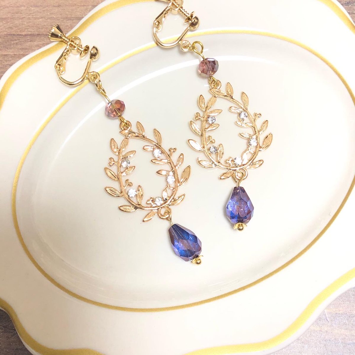 _TSUYUKUSA_409's tweet photo. 初めまして！
ハンドメイドアクセサリーを作っています。
まだ始めたばかりですが良かったらフォローして下さい☺️

✳︎お願い✳︎
#フォロー
#固定RT

✳︎お礼✳︎
#フォロバ
#固定RT

#相互フォロー
#相互フォロー募集中
#RT企画
#気になった人お迎えいきます 
#無言フォロー歓迎 
#無言フォローOK https://t.co/ebNWCurBKk