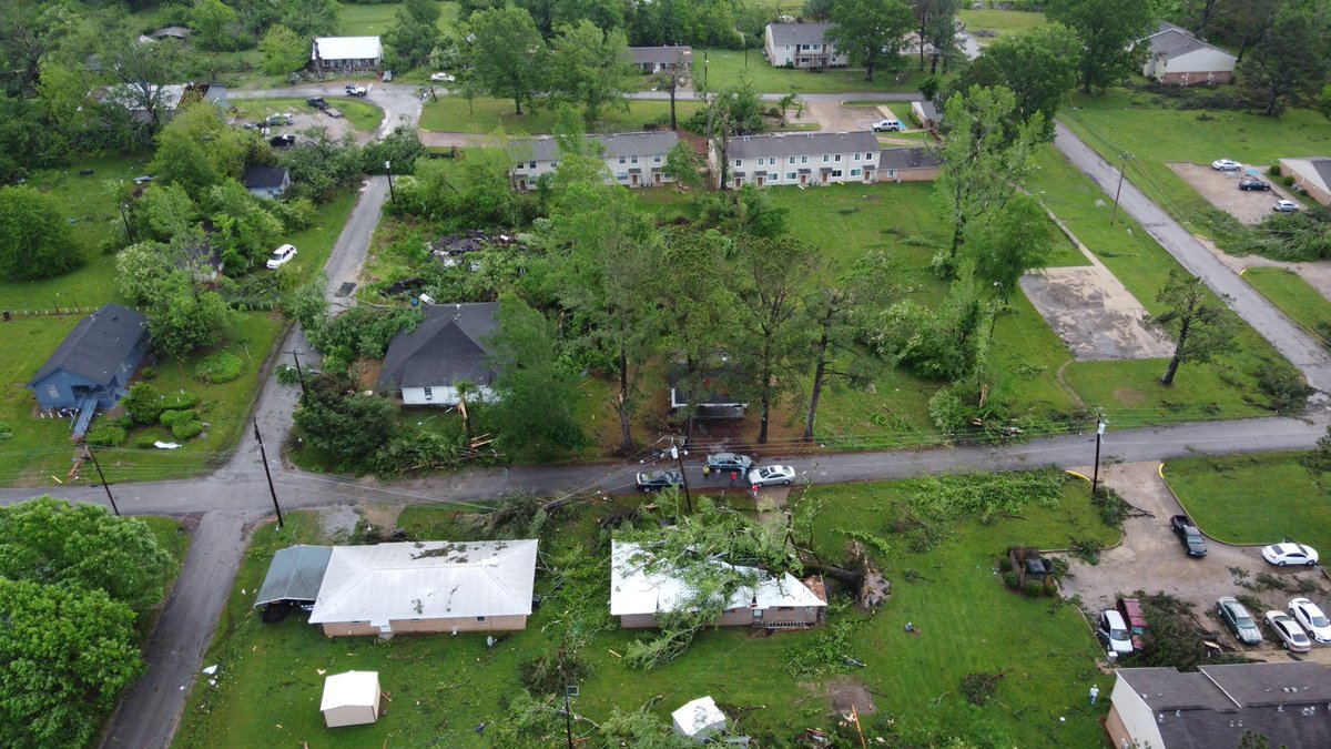 co_calhoun's tweet photo. #Storm damage from last night in #CalhounCityMs https://t.co/LrSL1lRZe2