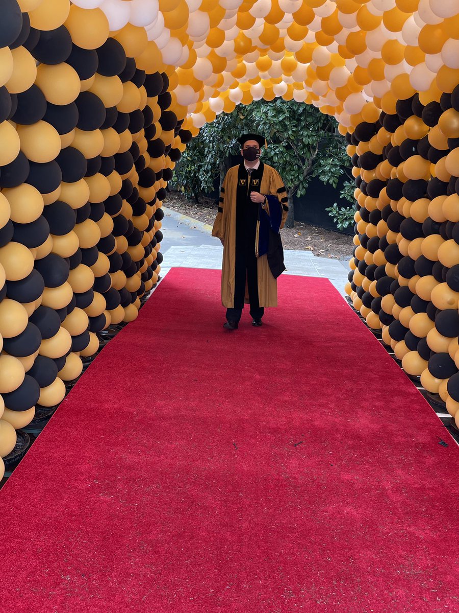 RosenthalLab's tweet photo. A late conGRADulations to our 2020 graduates, @njf1003 @devaletay @LucasBThal and @TVanWie3 #vandygrad #graduation2020 #vandy2020 #vanderbiltgraduation #quantumdots #QDs #realtimechem https://t.co/jilNHUU7uk