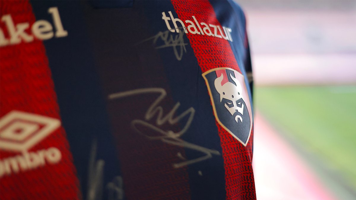 mycoach's tweet image. [JEU #CONCOURS] ⚽️
Tentez de remporter le maillot du @SMCaen signé par les joueurs du groupe professionnel 🖊
🔁 Pour jouer, il suffit de RT ce tweet et de follow notre compte @mycoach
🤞 Un gagnant sera tiré au sort parmi les participants ! Verdict ce vendredi 7 mai