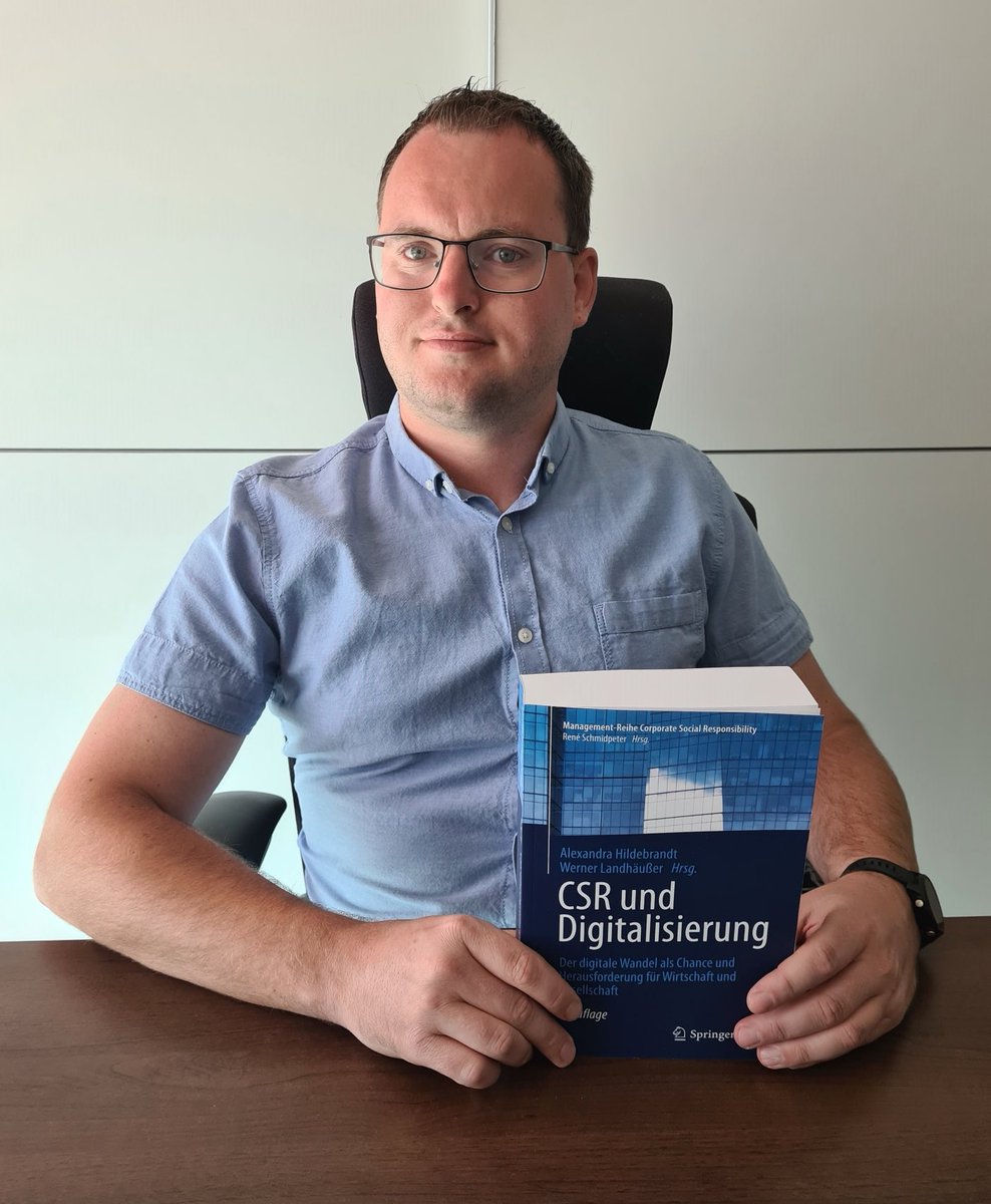 Tobias Lehmann und Elmar Loth nehmen in ihrem Beitrag „Zuhause – smart und nachhaltig“ („CSR und Digitalisierung“, 2. Aufl. @Springer_Gabler) das #Smarthome unter die Lupe und setzen sich kritisch mit den Chancen und Herausforderungen auseinander.
springerprofessional.de/zuhause-smart-…