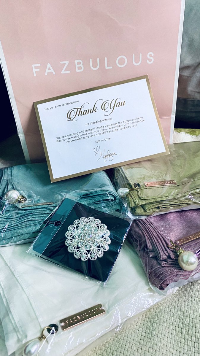 hailanhamid's tweet photo. Tudung @missfazura #fazbulous dah sampai @nmhmaa @LailaAnuar . β€οΈ https://t.co/XIglg7dRTL