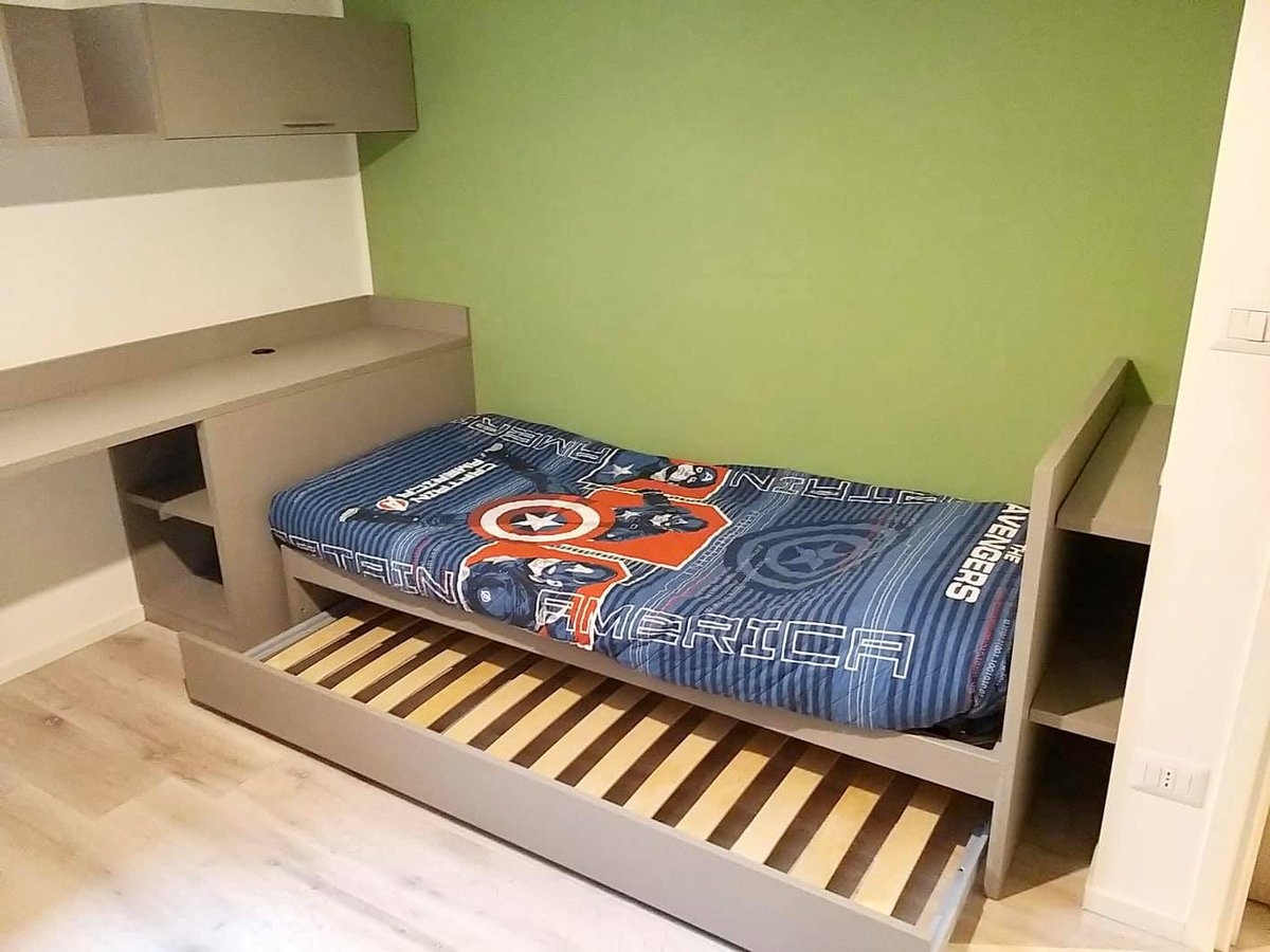 RaggiArreda's tweet photo. Un nuovo arredo terminato, cameretta per ragazzi #Zalf. 🛏 accogliente, colorata dotata di ampia scrivania e zona letto con armadio spazioso! 😎
#arredamentointerni #cameradaletto #arredi #Raggiarreda #Bologna https://t.co/6e0Qk15kmX