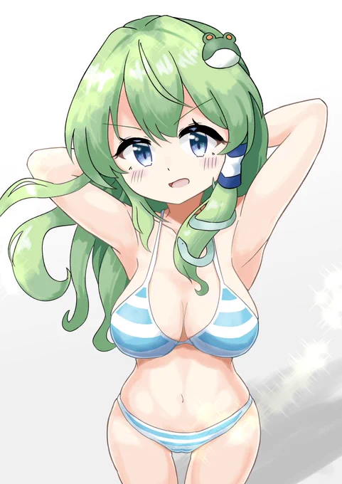比較的暑いので水着早苗さんです 
