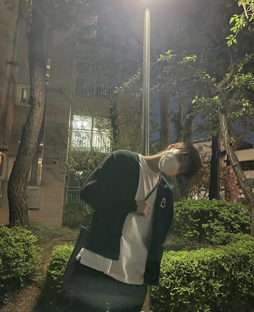 tyooongie's tweet photo. evening walk https://t.co/qvkdz42VaH