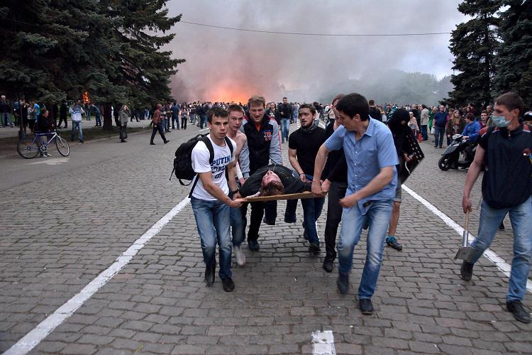 1 мая 2014 г. Одесский дом профсоюзов 2 мая 2014. Противостояние в Одессе 2013—2014. 2 Мая Одесса 2014 год трагедия.