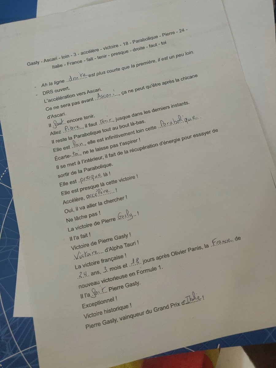 MaximeRouviere's tweet photo. Évaluation compréhension orale sur le thème du sport pour mes élèves espagnols.
Vous les auriez vu entendre @Julien_FEBREAU 😅 une fois la surprise passée j'ai réussi à en avoir un qui a eu tout juste... Incroyable 😅 https://t.co/UFedbTaFfD