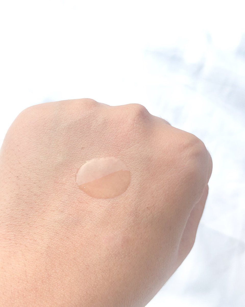 nanaskinjourney's tweet photo. 𝗥𝗮𝗱𝗶𝗮𝗻𝘁 𝗦𝘂𝗽𝗽𝗹𝗲 𝗦𝗲𝗿𝘂𝗺 @ElsheSkin 

YUK BUAT YANG CARI SERUM UNTUK DARKSPOT NACKAL SEKALIGUS MENCERAHKAN,

Simak #sebuahthread ini ya! https://t.co/YdghgCoU5l