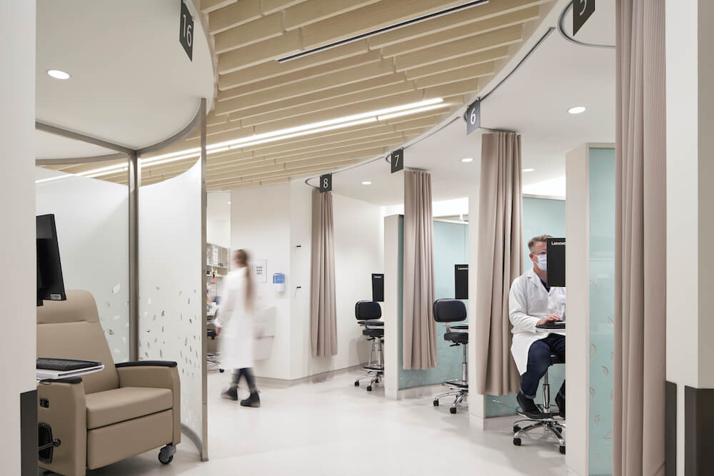 KenFeinstein's tweet image. To step into Toronto's revitalized Princess Margaret Cancer Centre is to be embraced by an unexpected intimacy - bit.ly/2QQ5sKj via @AzureMagazine #Healthcare #PatientExperience #HumanisticApproach