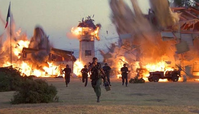 взрыв фон. взрывы на азднем плане. кадры взрыва. кадры взрыва. крутой взрыв.