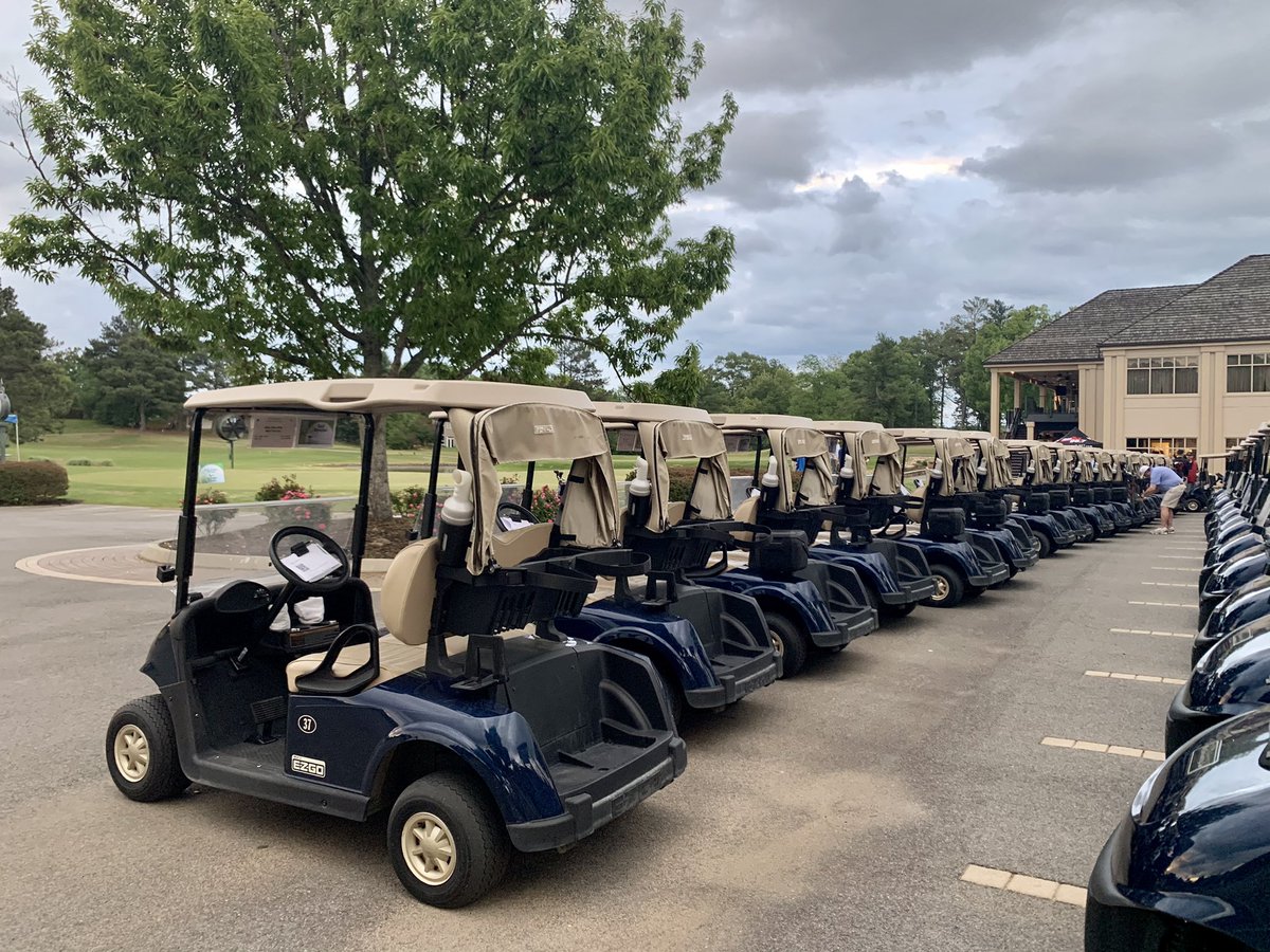 EricaEstep's tweet photo. It’s a beautiful day for a golf tournament to benefit @EastTNChildrens #PhilandTedsExcellentGolfAdventure #WVLT https://t.co/LjczHTpCpu