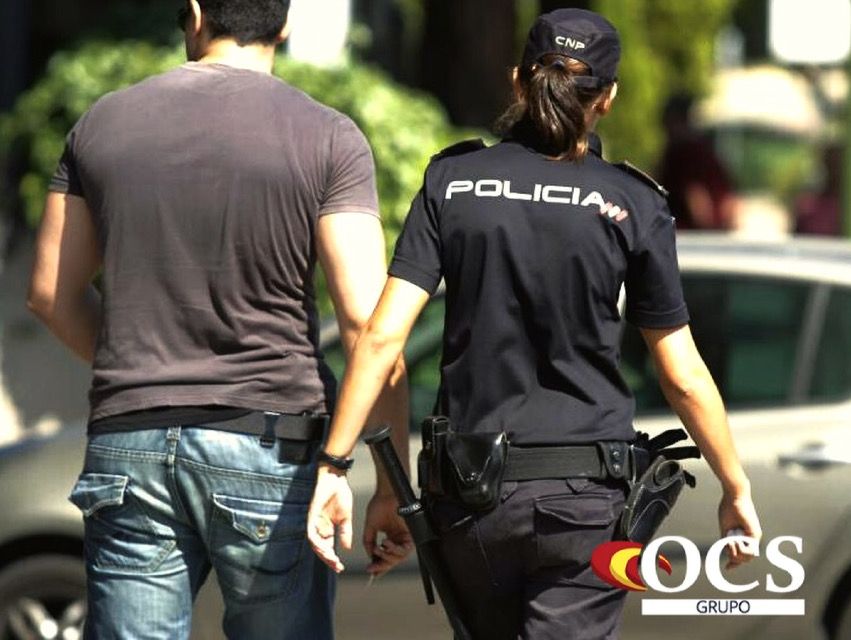 ¡Buenas tardes! ☀️

A empezar la semana con la fuerza y motivación necesaria para alcanzar vuestro sueño!!! 💪 💪 💪

Sabéis que estamos aquí para ayudaros, no dudéis en contactarnos!! 📲

#policia #policianacional #oposicionespolicia #oposicionespolicianacional #cnp #police