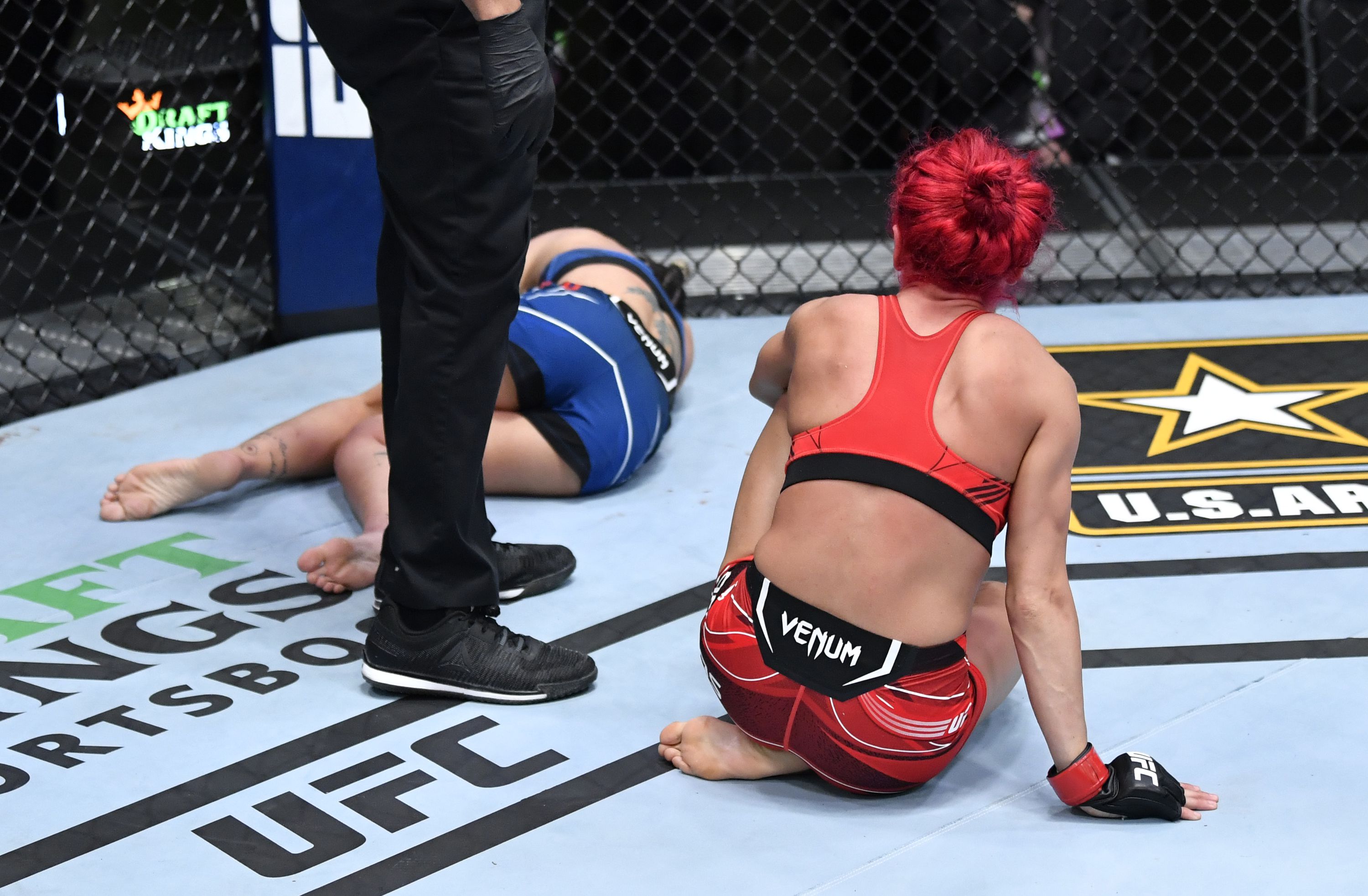 Mmafighting Com On Twitter Morning Report Randa Markos Accuses Luana Pinheiro Of Taking A Dive I Wasn T Leaving That Cage Without A Win And She Stole That From Me Https T Co Tbhq5ovlsz Https T Co 1zwngb4xrh Twitter