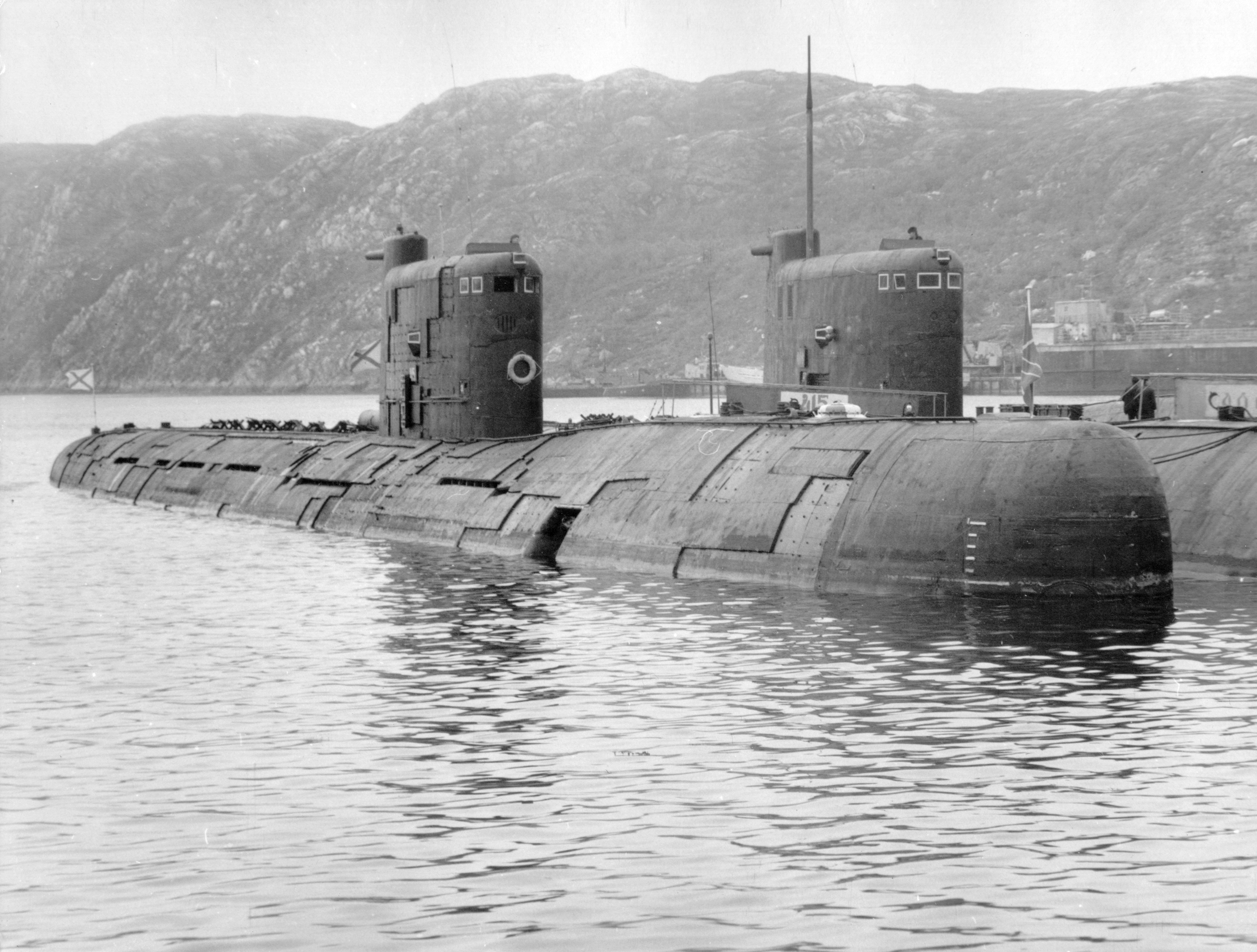Корпус пл. Красное Сормово подводные лодки. Дизельная подводная лодка 641. Подводные лодки 677. ДПЛ Луговой.