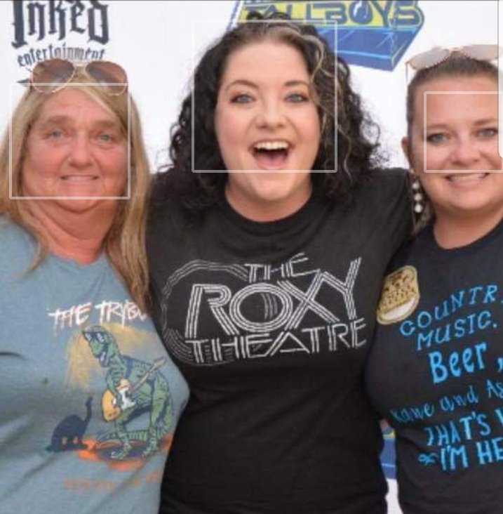 LindseyGarvin9's tweet photo. @AshleyMcBryde can I get a BIRTHDAY shout out to Tracey @Blairtrucking. She is one of your biggest fans and today is her Birthday! Also, we can't wait to see you at #tailgatentallboys again this year. https://t.co/GZypE1NUMT