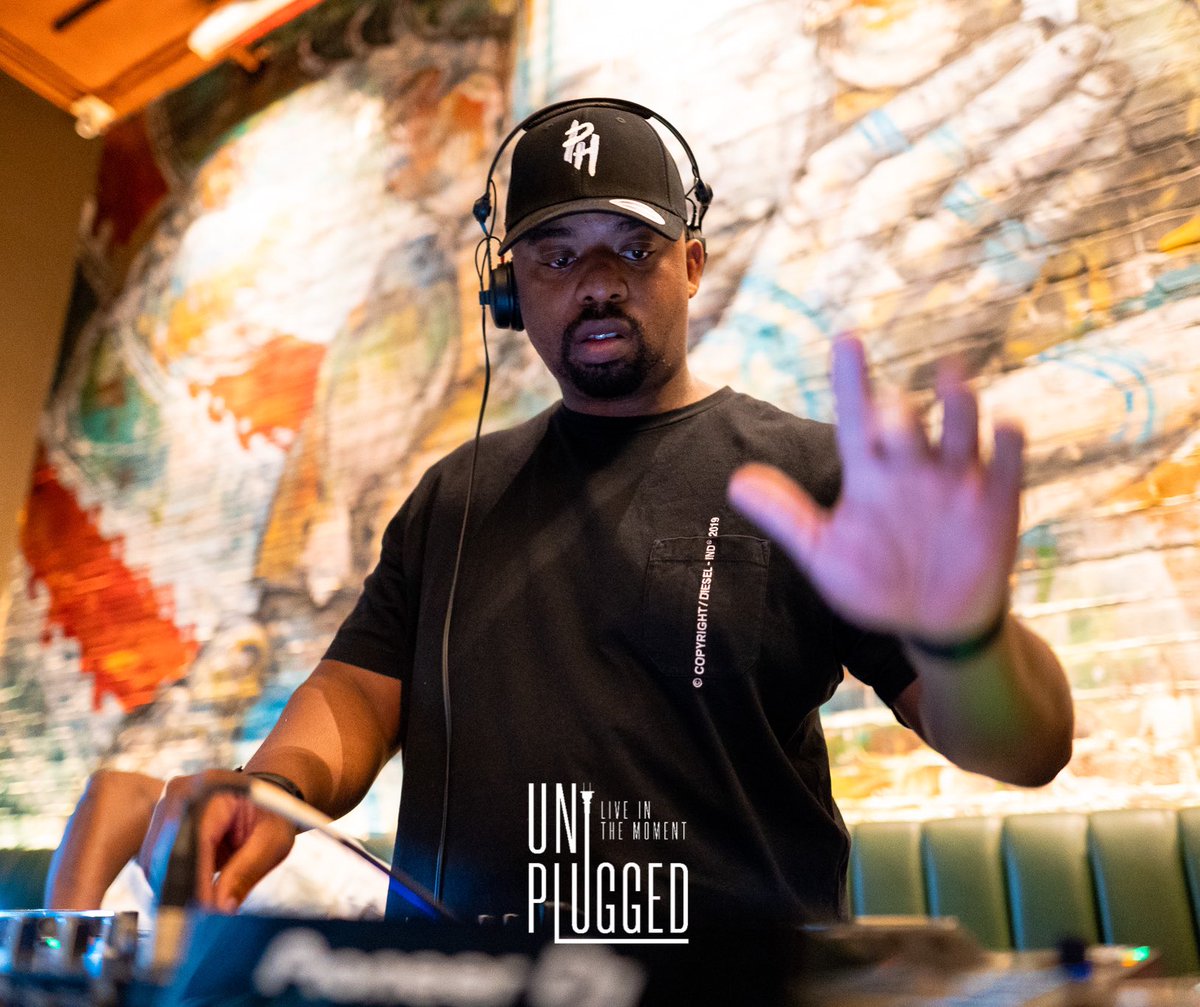 kyeezi's tweet photo. You aks for @DBNGOGO and @iam_ph ne.... shap
Who are you akssing for now? You must aks...
Live in the moment
#UnpluggedSA https://t.co/kTKkQFUHDl