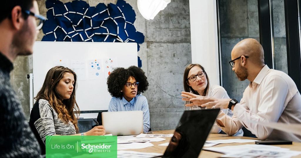 The repercussions of poor #DataCenter planning can include wasted time, effort, and money. Schneider Electric Senior Research Analyst Patrick Donovan looks at 3 common mistakes and how to avoid them. #LifeIsOn spr.ly/6018HA8rA