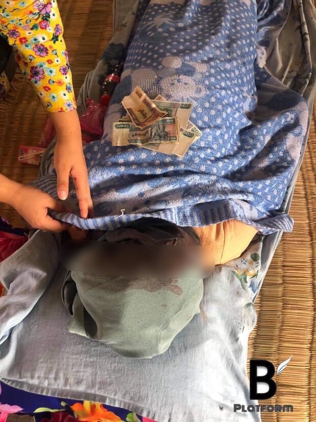 MyaNyeinChan's tweet photo. Tw // death
A monk, 10 yrs old girl &amp; a man were shot dead &amp; 9 were injured(2 seriously injured) as military terrorists attacked unarmed civilians with heavy weapons in KoneLaw village, Momauk tsp, Kachin State.
#May3Coup
#WhatsHappeningInMyanmar https://t.co/BNQbMf9Kn0