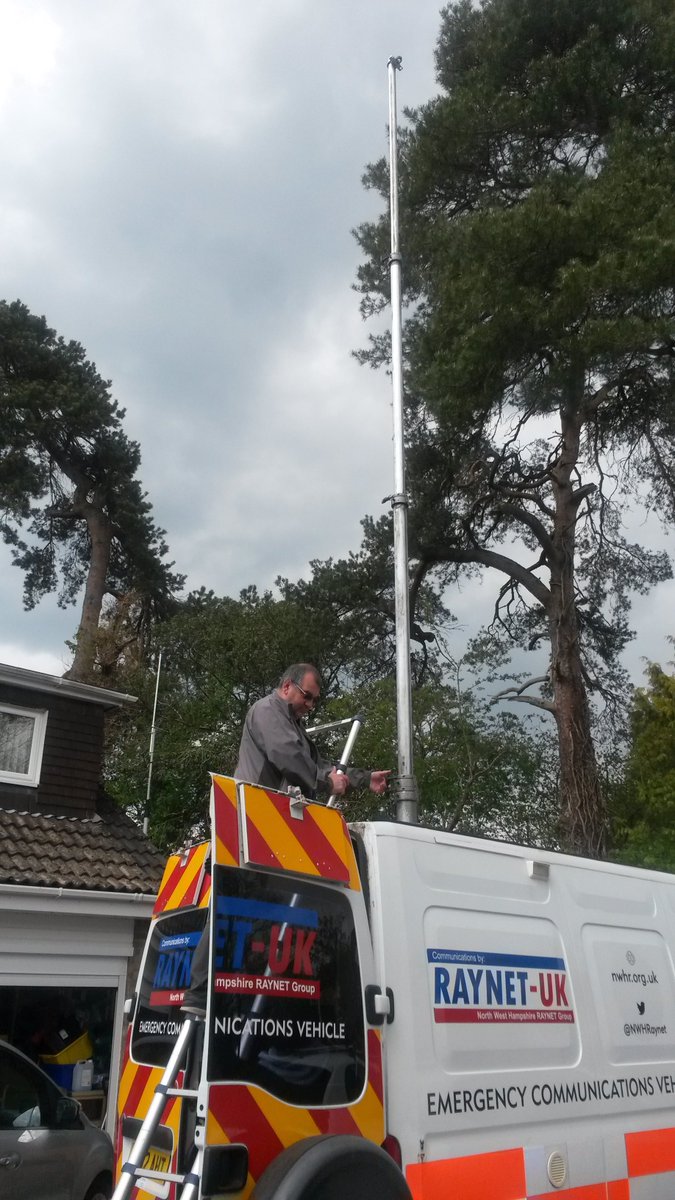 NWHRaynet's tweet image. Some pictures of our new ECV, excellent livery done by @thesignspaceuk, looking forward to some events in 2021 @RAYNET_UK @BristolRAYNET @naomiandjack @HANTSAR @NFMarathon #247Volunteers #movingon