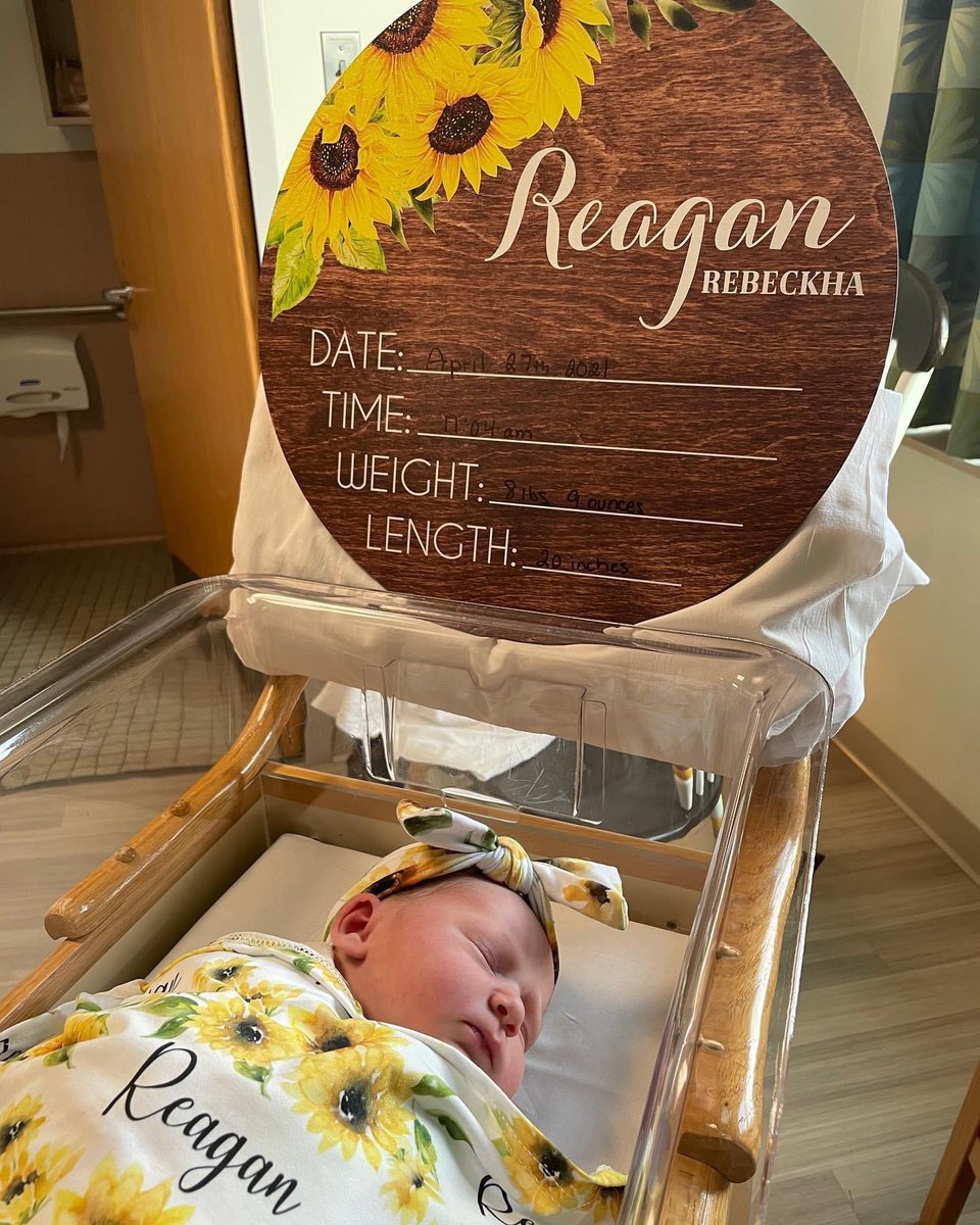 VideoJeff15's tweet photo. Introducing our first grandchild. https://t.co/VL48ggWRxK