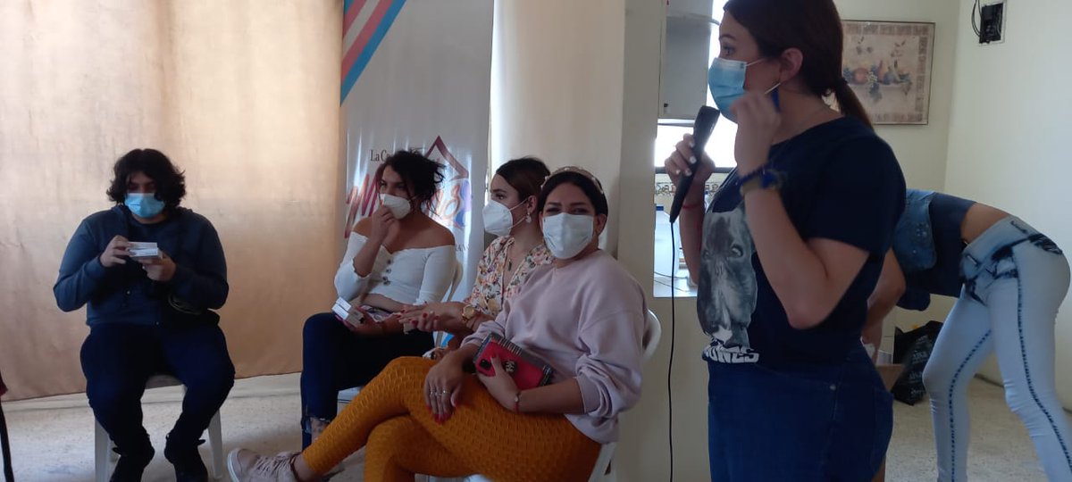 CasaDeMunecasEC's tweet photo. TALLER DE HORMONIZACIÓN

Con éxito se llevó a cabo el tercer taller y entrega de hormonas a población transfememina. (Segundo grupo de la jordana del día viernes 23 de abril)

Agradecemos la coordinación de Ivanna Melgar y a todas las chicas que asistieron por su compromiso. https://t.co/7EVfl3ICh8