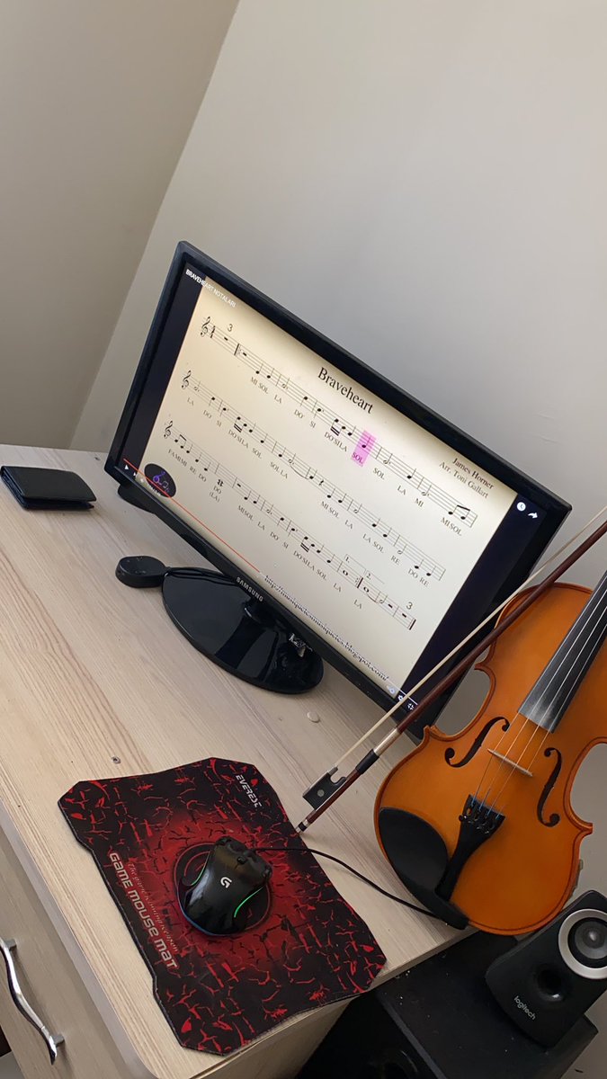 Aslında hisli adamımda siz farkında değilsiniz.