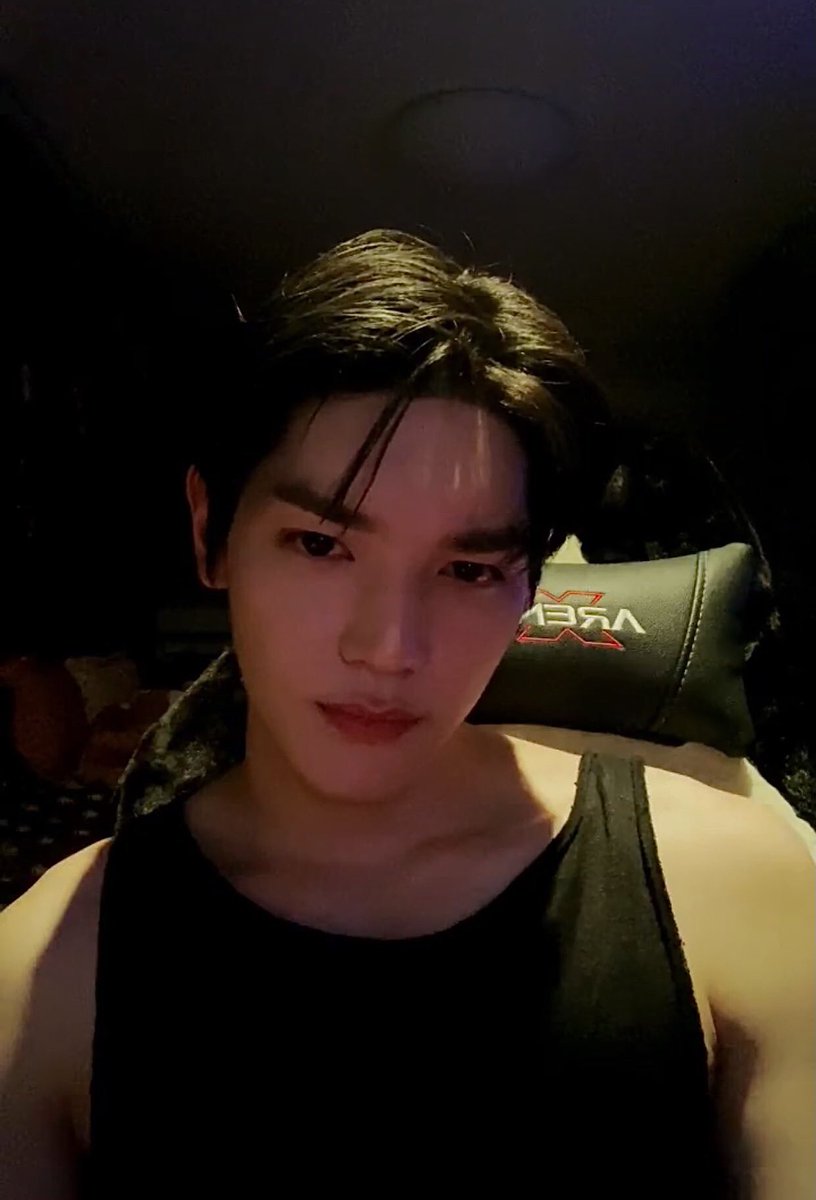 ً (@701archive) on Twitter photo 